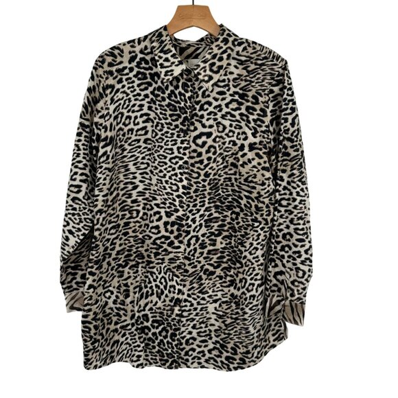 Chico's 2 Leopard Print Button-Up Shirt Long Sleeve Size large Cotton - Picture 1 of 9